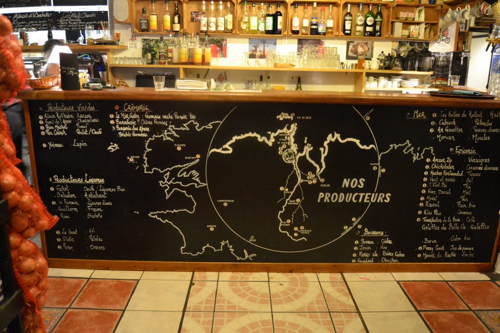 Photo de la carte d'où proviennent les produits cuisinés au restaurant